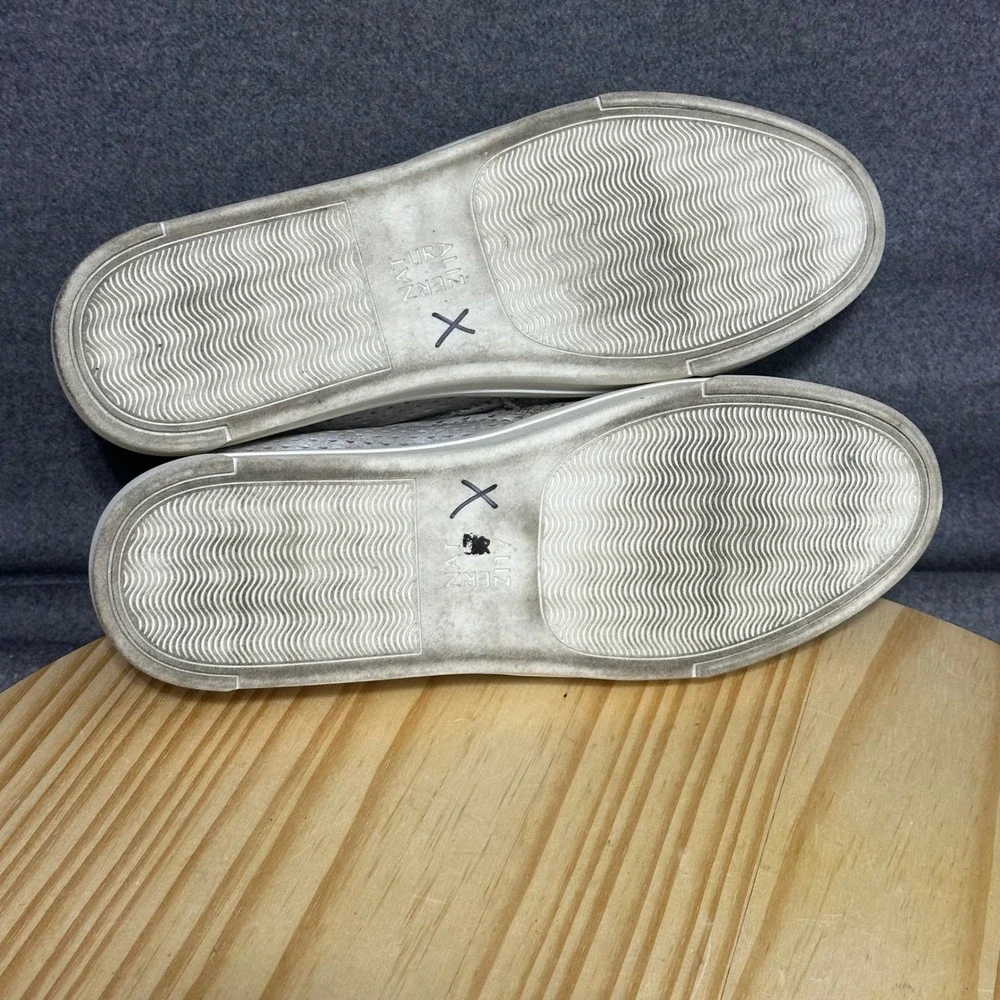 Naturalizer Aileen Metallic Silver Perforated Leather Slip On Sneakers Womens 9M